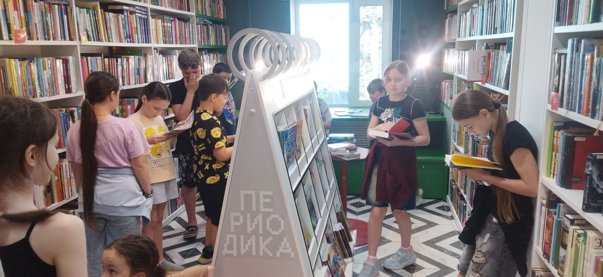 Квест «Наука и жизнь» в библиотеке (детской) № 5